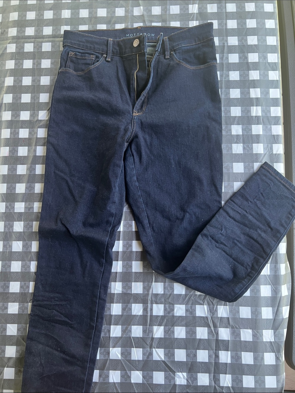 Mott & Bow women’s jeans size 30 x 28